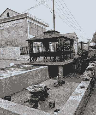 门前的养殖池怎么选