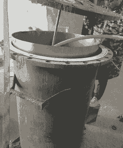 养殖厂压力罐怎么清洗的