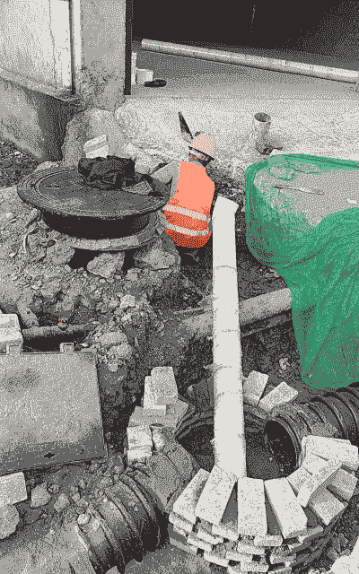 养殖场的污水管道怎么弄